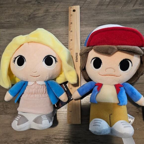 Funko Stranger Things SuperCute Plushies Dustin Eleven w/ Wig Collectible Plush - Picture 5 of 7